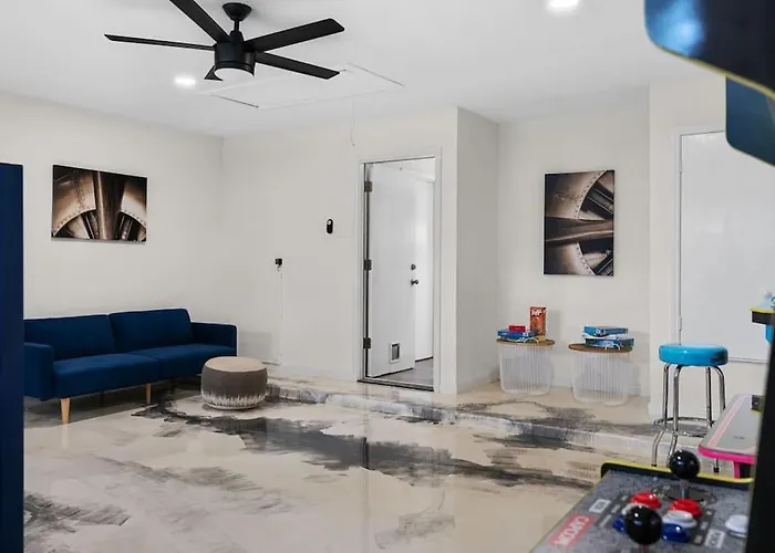 High End Design With Pool & Hot Tub Gameroom