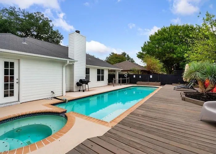 Сasa de vacaciones High End Design With Pool & Hot Tub Gameroom *